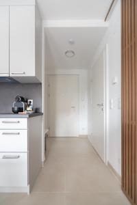 Ruhig, hell und neu mit Garage