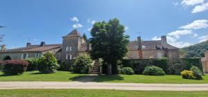 Sejours a la campagne Domaine de Brivat, piscine privee : photos des chambres