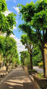 Maisons de vacances Maison avec jardin Auxerre : Maison 5 Chambres