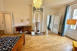 Appartements Proche Vittel et Contrexeville chateau Viendal et son beau parc : photos des chambres