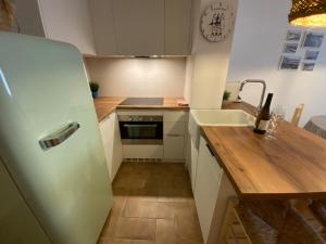 Apto 1a línea del Paseo Llafranc con Aire acondicionado Sin Vistas