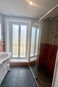 Appartements A 2 pas de Vittel et Contrexeville et proche Neufchateau Chateau Viendal : photos des chambres