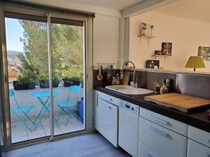 Lou beach home 75 m2 à 300 m de la plage avec vue mer