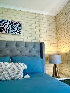 “Riverbank Retreat” Central unit on the river - North Wagga