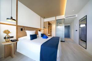 Junior Suite (1 Adult) room in Labranda Costa Mogan