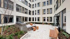 For Students Only Ensuite Bedrooms with Shared Kitchen and 2 Bed Apartments at Crown Place in Cardiff - Mountain Ash