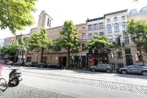 Luxury Suites South by Rikas Hotels