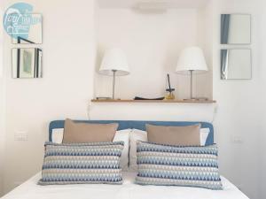 Corridoni 2E Tirabora Short Rent