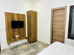 HOTEL SKYZ