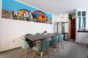 DOWNTOWN La LATINA Grupos, by MONARO*****