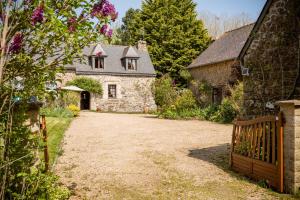Maisons de vacances Manoir 16eme siecle Proche Paimpol : photos des chambres