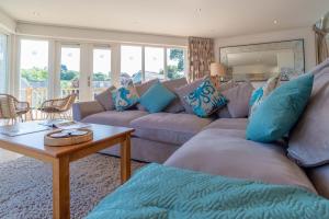 Trewhiddle Retreat V4 by Together Travel - Luxury 4-Bedroom Villa