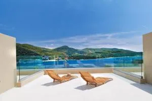 Chronos Hotel - Pórto Koufó