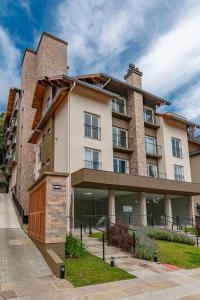 Rosa Edifício Residencial Borges