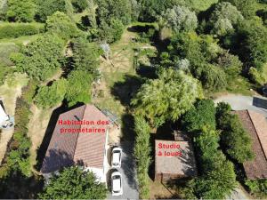 Maisons de vacances Studio en bois a 20mn du Puy du Fou avec grand jardin : photos des chambres