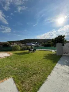 Garden house - Platamón