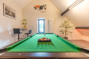 Maisons de vacances Le Patchouli Billard, Jardin & Confort : photos des chambres