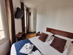 Hotels Hotel Des Falaises : photos des chambres