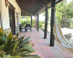 Yin Yang Beach House, El Palmar, con WIFI a 500 m de la playa