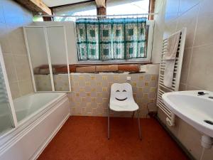 Maisons de vacances LES GITES D'ARDAILLERS : photos des chambres