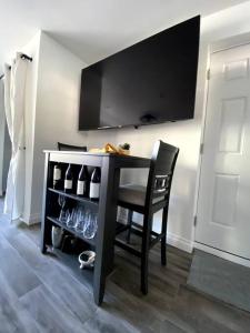 Sunrize Destinations - Newly renovated Mesa Studio