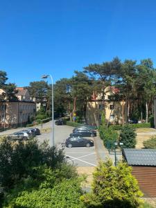 Jurata, Ratibora, przy lesie