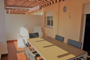 Mágnifico ático a escasos 100 metros de la playa!