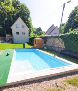 Maisons de vacances Maison avec piscine a Rouen : photos des chambres