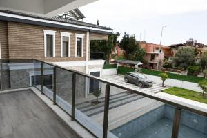 Amore Hotel Teki̇rova