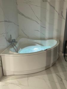 Apartament Grand Jacuzzi