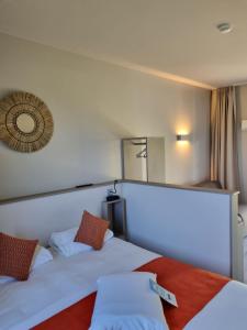 Hotels Kyriad Angouleme Nord Champniers- Hotel & Residence : photos des chambres