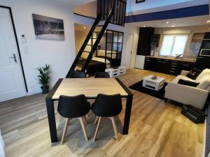 Appartements La Mirabella : studio avec sauna : photos des chambres