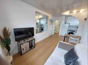 Appartements Vue MER/Tout a pied/Calme/Plage/ Parc Mauresque : photos des chambres