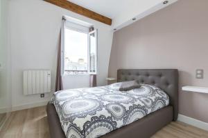 Loft refait à neuf en dernier étage 2 chambres