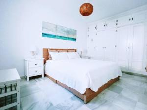 GARUM, luminoso apartamento con parking y patio privado
