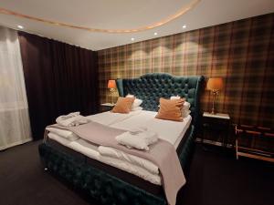 Junior Suite room in Palace Hotell