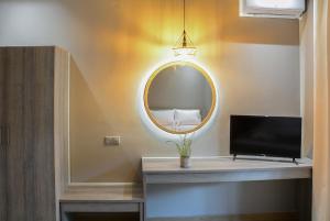 NikoleTakis Apartments