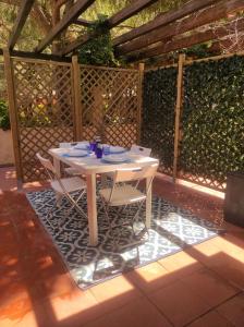 holiday house "Lo Stuggio" Pinus Village chia