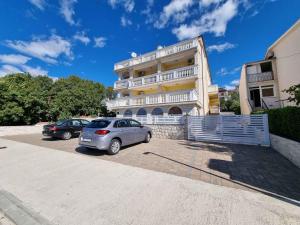 Apartments in Crikvenica 44145