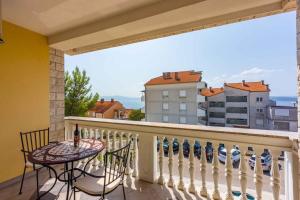 Apartments in Crikvenica 44145
