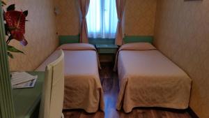 Chambre Triple - Vue sur Canal