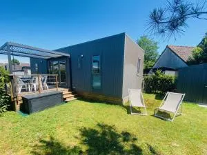 Mobil-home cosy 6 pers, 3 chambres, terrasse, piscine chauffée à 200m de la plage - FR-1-361A-4 - Dragey