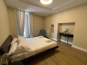Camera Matrimoniale Deluxe (2 Adulti + 1 Bambino)