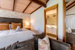 Lake Weyba Cottages Noosa