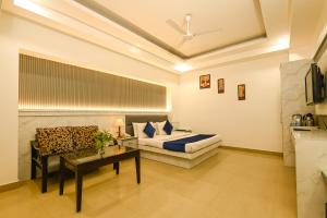 Hotel Krishna Deluxe-By RCG Hotels Near New Delhi Train Station