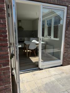 Have a nice stay! - Paris Plage - volledig vernieuwd, free parking