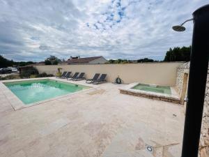 Le Mas de Maellou - Maison de vacances en Drôme Provençale