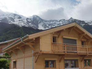 demi chalet Les Contamines Le Virolet