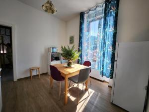 Appartements Gite Fougere 2 a 6 personnes avec SPA : photos des chambres