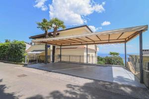 Apartment near Opatija Port in Volosca